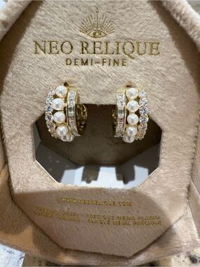Gold Pearl & Crystal Hoop Earrings